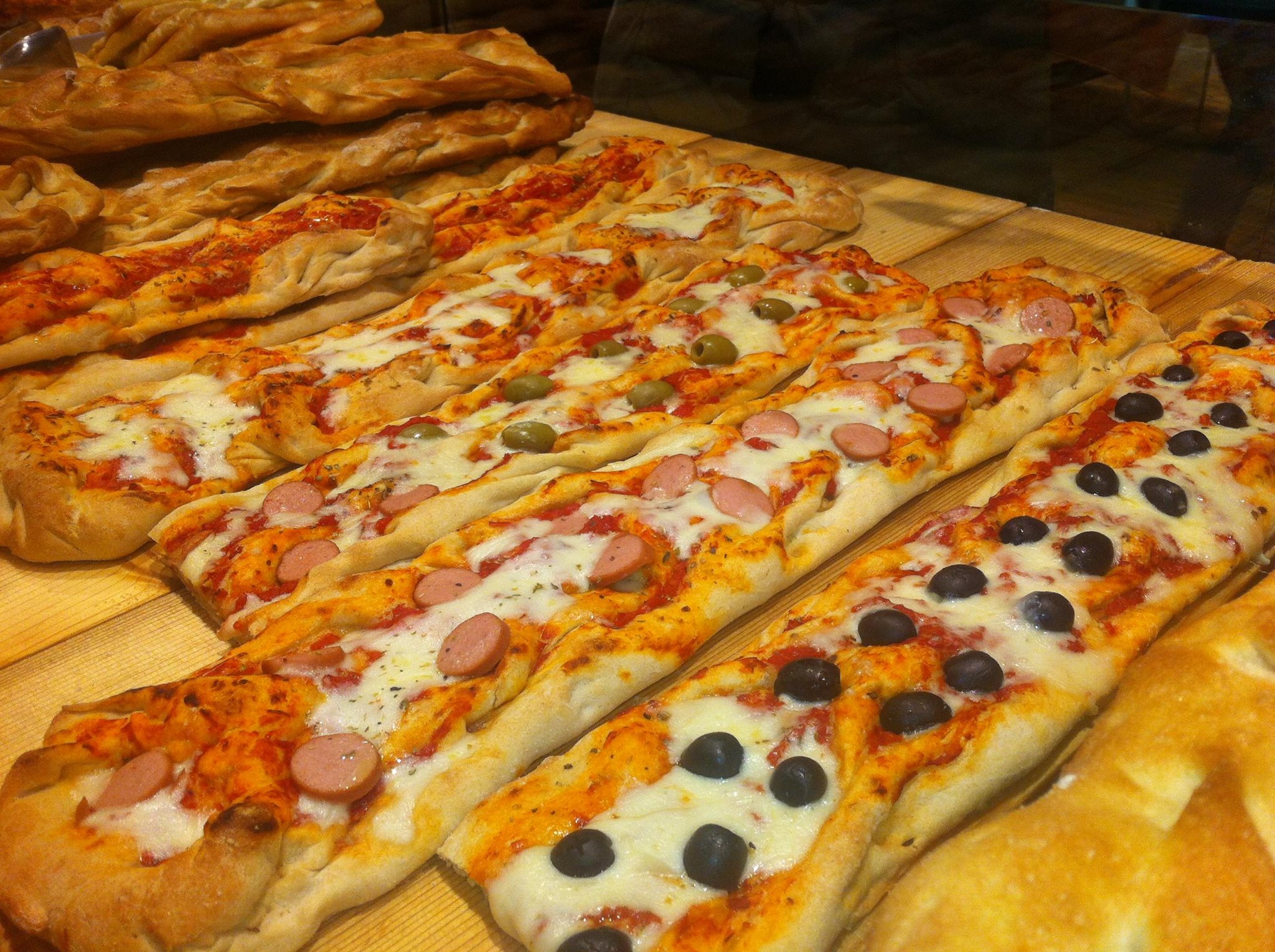 Pizza al trancio Seregno Tripodi Pane & Caffè Seregno Pizza al trancio Seregno Tripodi Pane & Caffè Seregno
